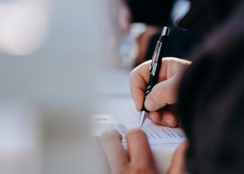 Zmiany w rencie wdowiej 2025: Nowe świadczenia i opcje